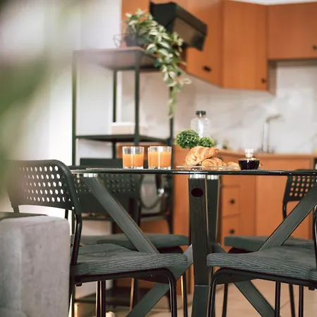 Sunrise * לרנקה