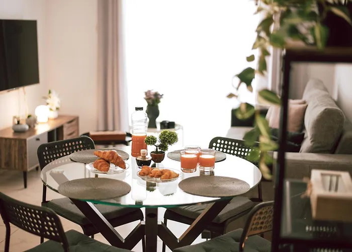 Sunrise דירה לרנקה